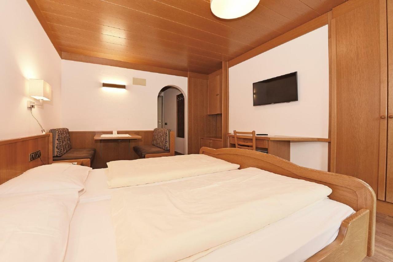 Hotel Garni Vanadis Ortisei Eksteriør bilde