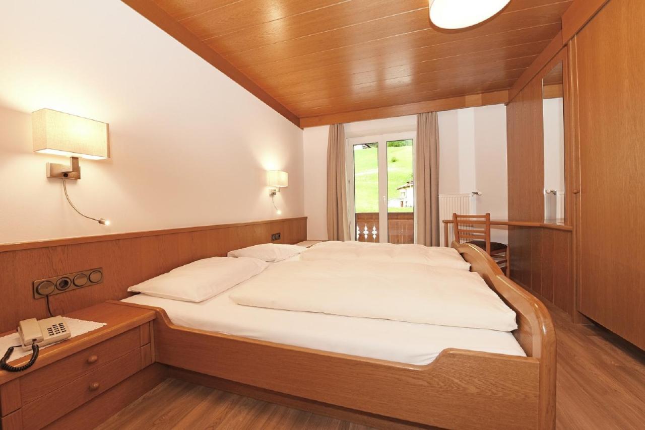 Hotel Garni Vanadis Ortisei Eksteriør bilde